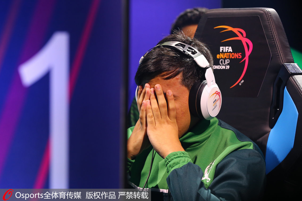 史诗对决！FIFA电竞上演极限翻盘的简单介绍