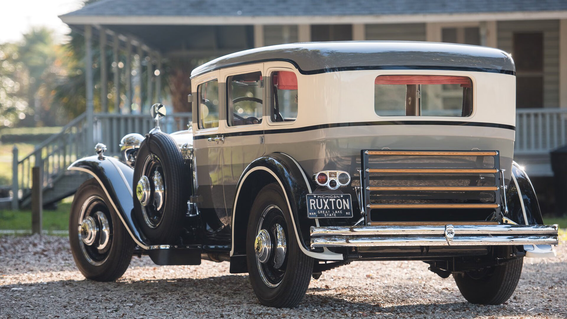 东西对话的破冰时刻，广东队强势下克上力擒鹈鹕，布伦森末节封神定乾坤