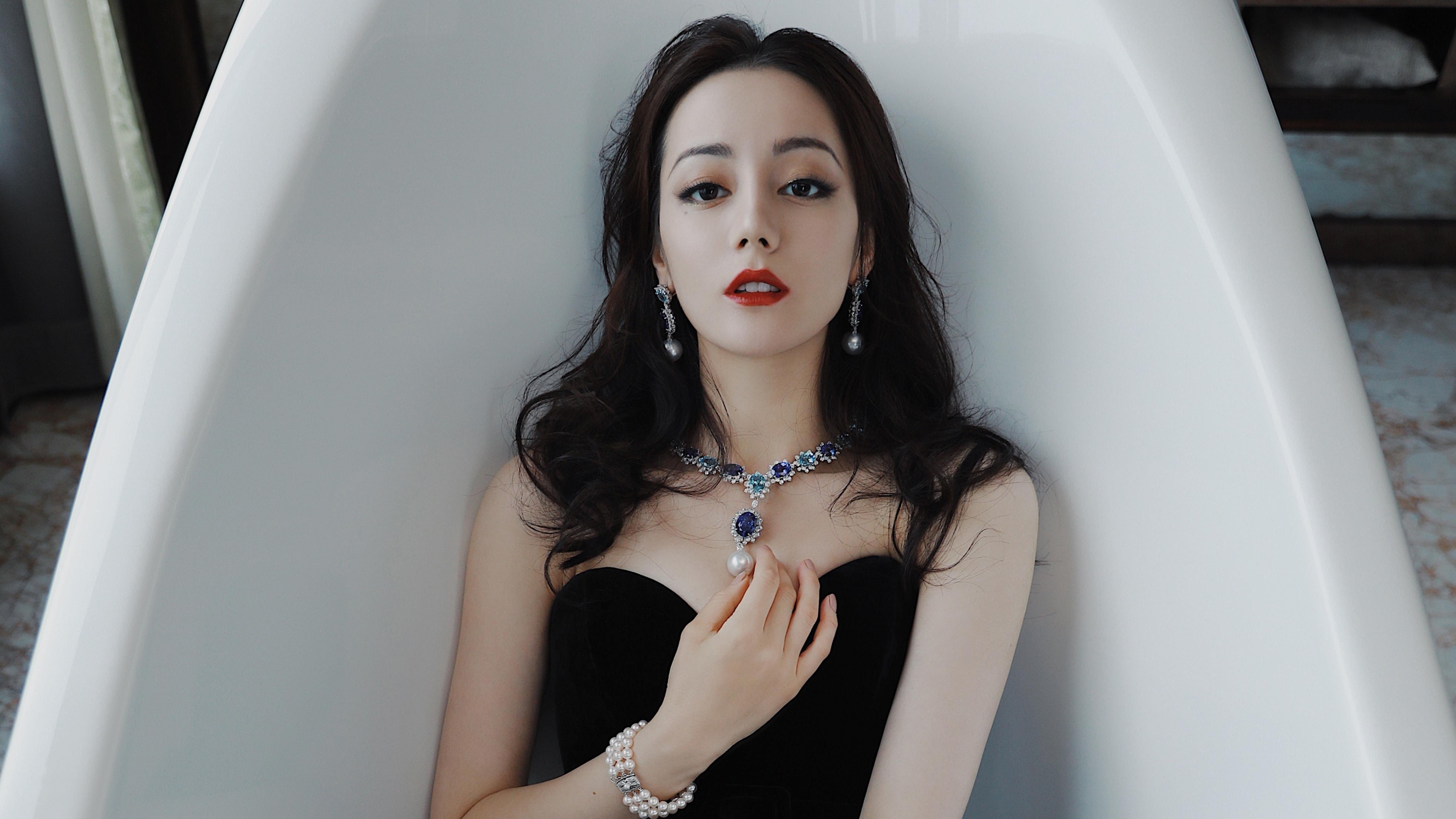 骑士强行终结浙江队连胜，文班亚马无争议统治全场