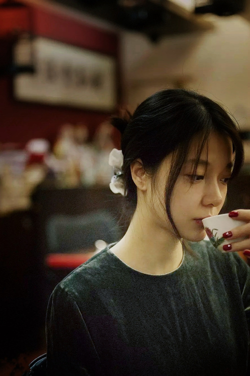 冰火对决,西亚卡姆37+10献绝命封盖,黄蜂主场蛰伤山西止连败