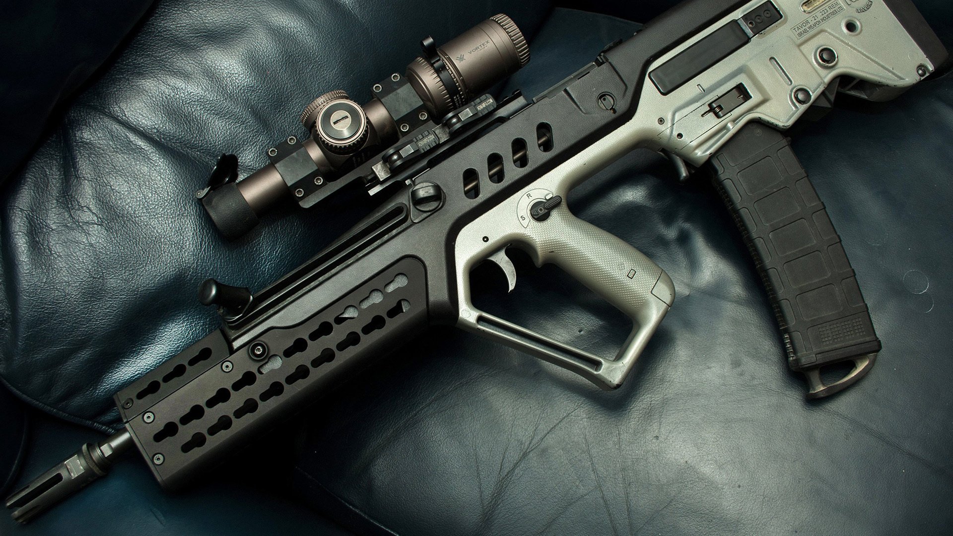 西非雄狮与安第斯孤鹰的激战中,赖斯如阿普塞尼山脉般锁死敌阵